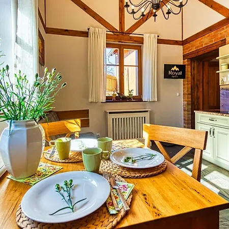 Aparthotel Stara Piekarnia By Royal Aparts Apartment